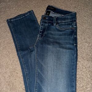 White House Black Market 00R Blue Denim Jeans - inseam 28.5 inches